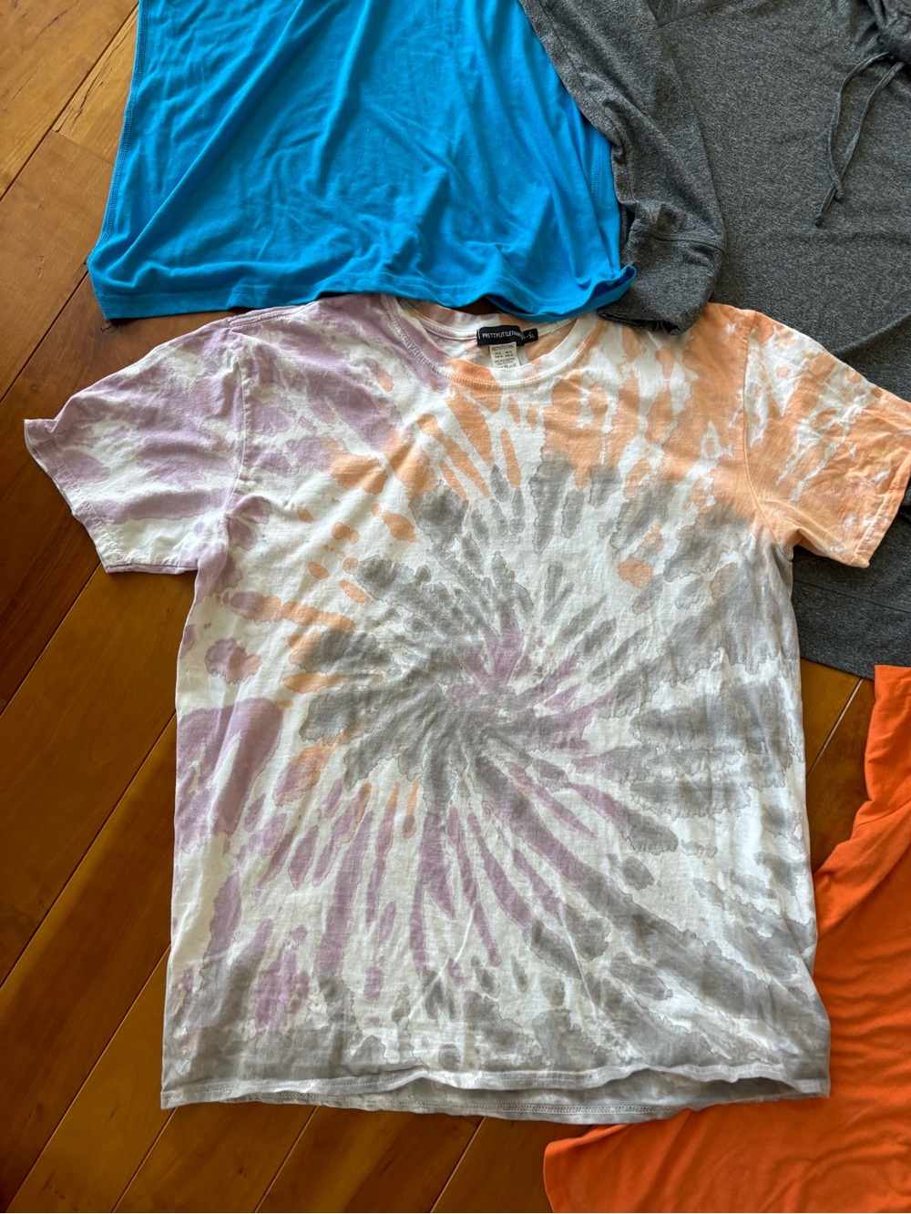 Lot XL Short Sleeve Tees and 2 LightHoodies - Tie Dye, Black, Gray, Blue, Orange - Picture 5 of 16